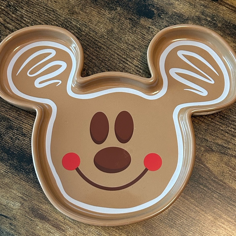 Mickey Mouse Shaped Head Gingerbread Face Plate dish Disney Parks ceramic - Picture 8 of 8